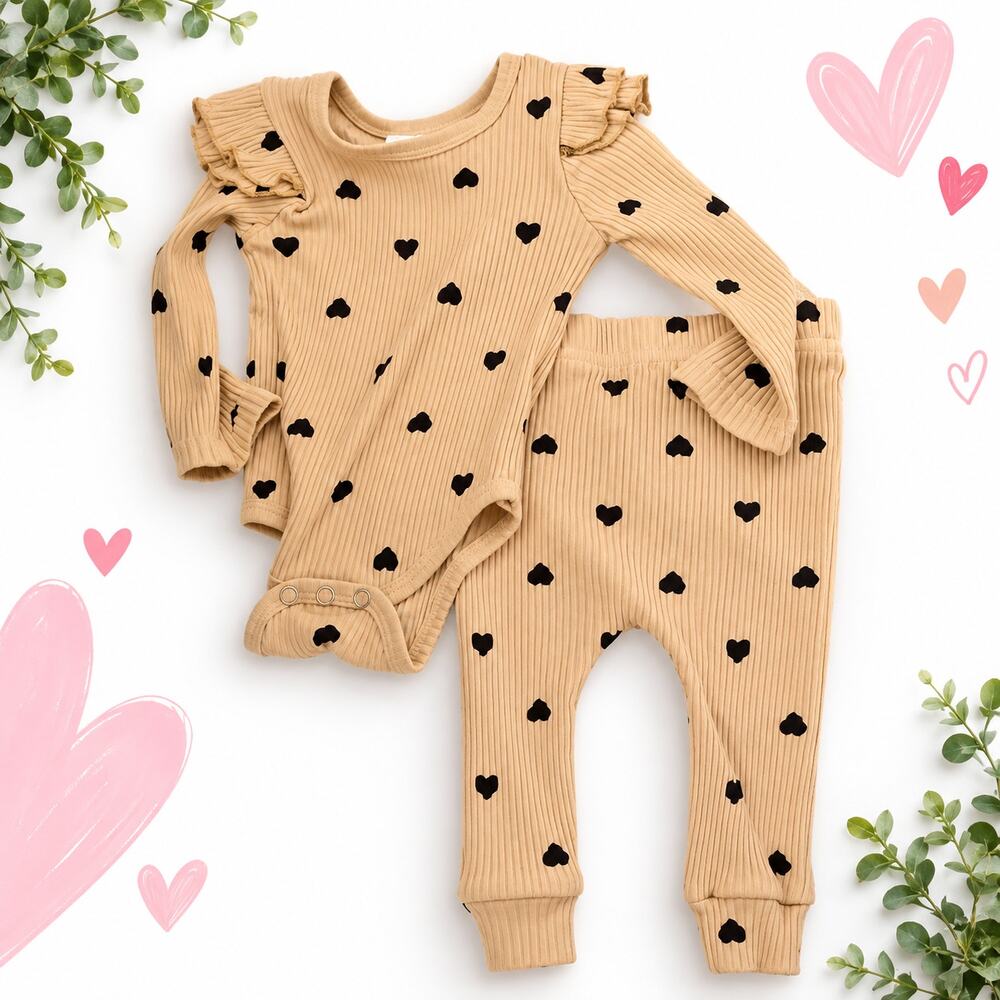 Full Famous Baby Girl Neutral Ribbed Heart Ruffle 2-Piece Set 0-3M